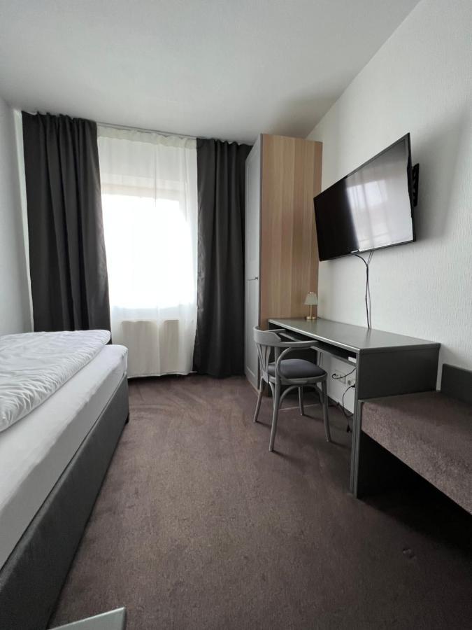 Hotel Abtshof Halberstadt Extérieur photo