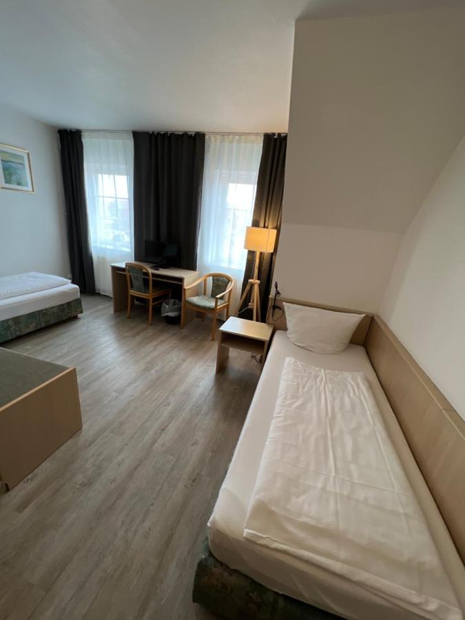 Hotel Abtshof Halberstadt Extérieur photo