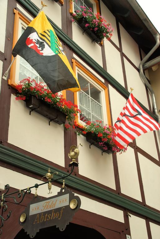 Hotel Abtshof Halberstadt Extérieur photo